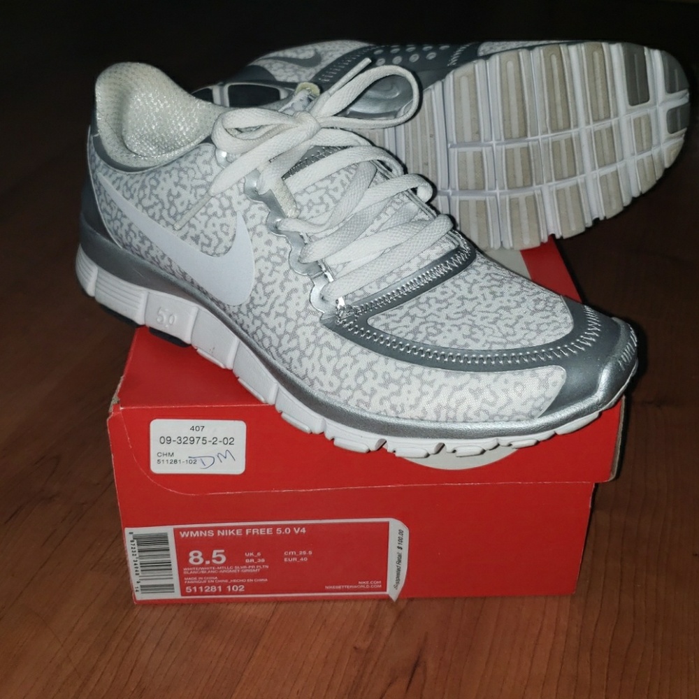 Nike women's free 5.0V4